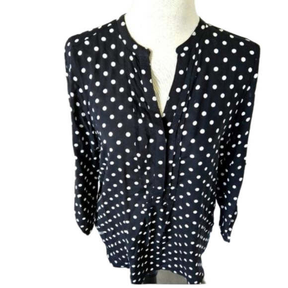 Atelier Jad Tops - 🇨🇵 Atelier Jad french vintage black/white dot blouse size small 🇨🇵